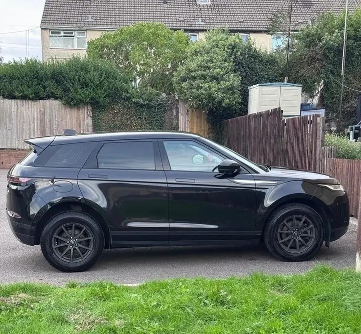 Land Rover Range Rover Evoque 2021 photo 4