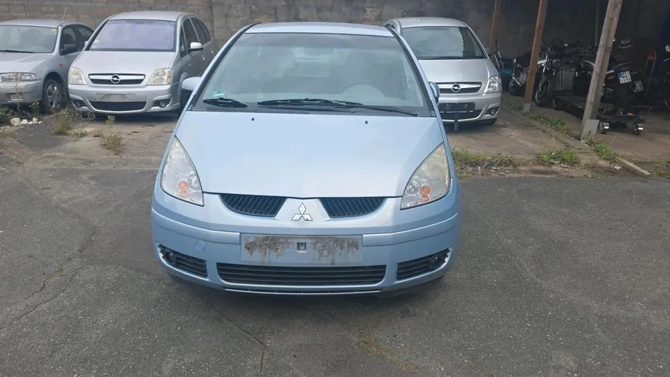 Mitsubishi Colt