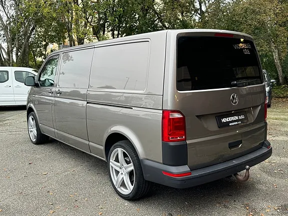 Volkswagen Transporter 2017 photo 5