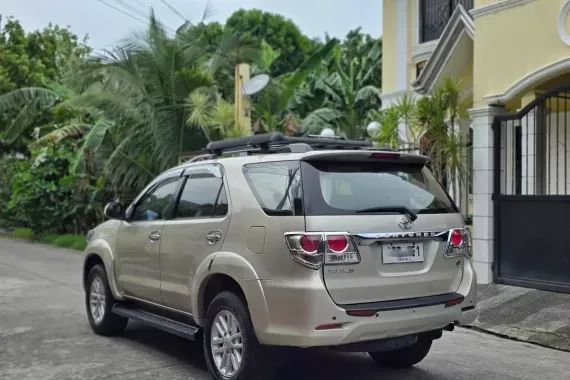 Toyota Fortuner 2012 photo 4