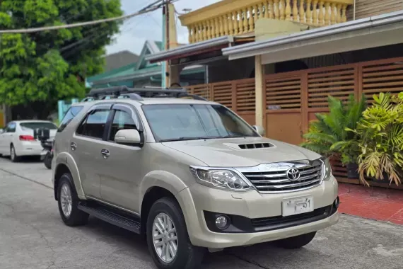 Toyota Fortuner 2012 photo 3