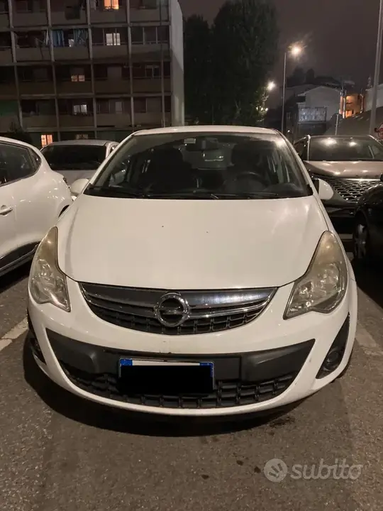 Opel Corsa 2013 photo 2