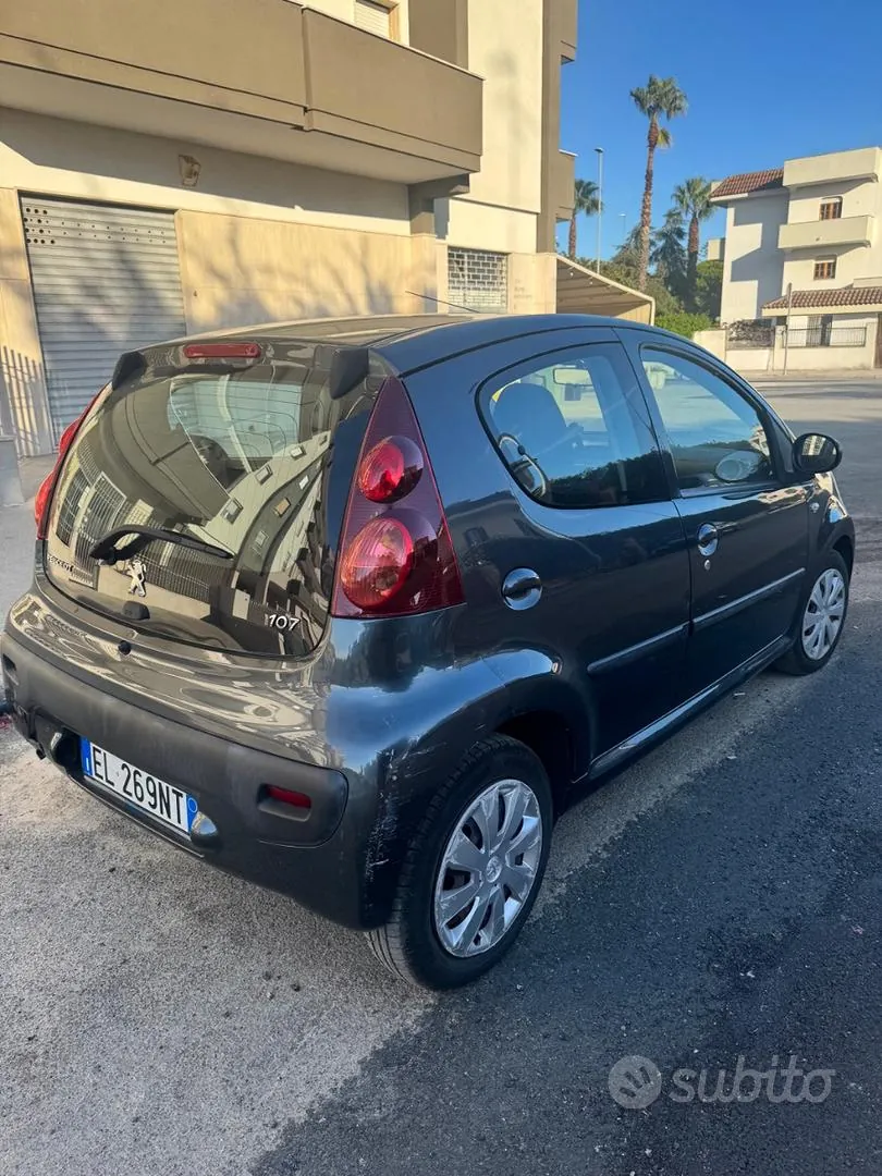 Peugeot 107 2012 photo 4