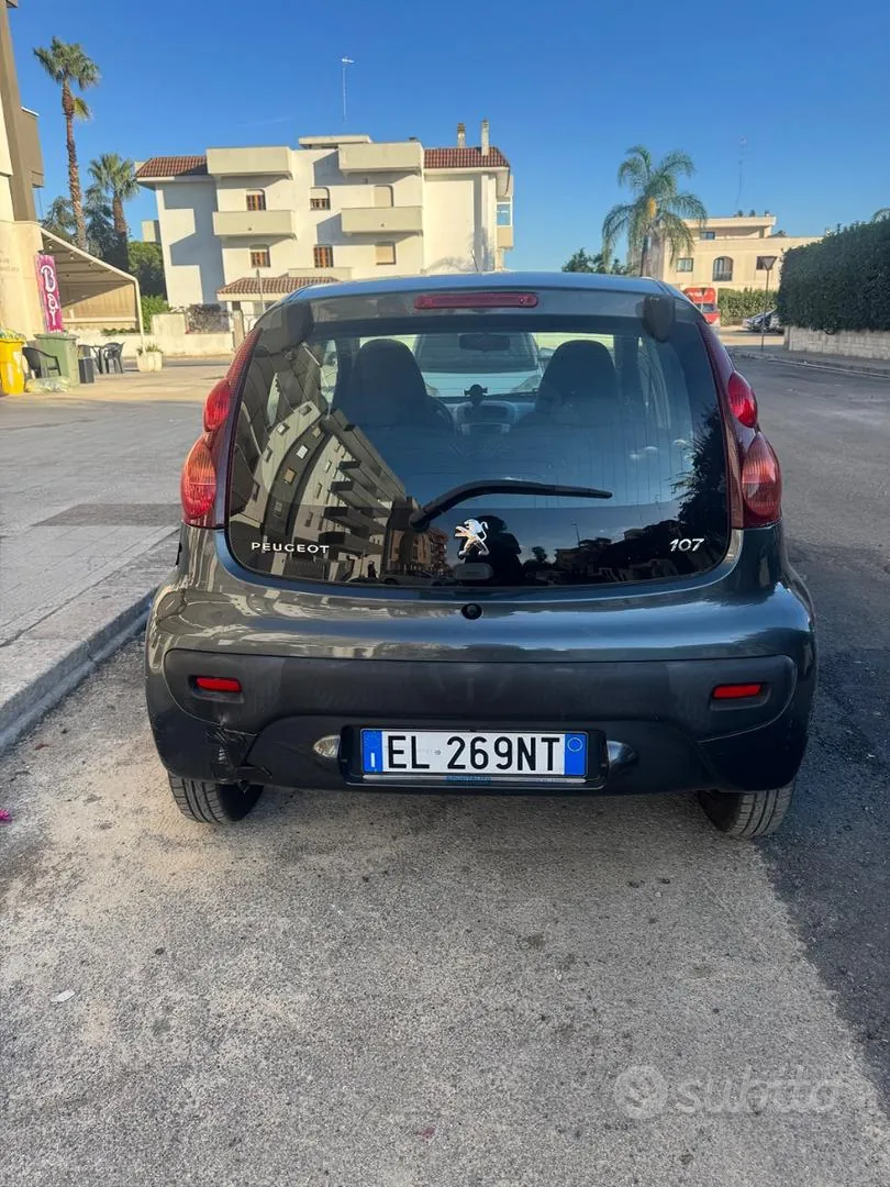 Peugeot 107 2012 photo 2