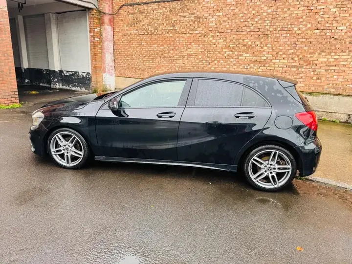 Mercedes-Benz A-Class 2018 photo 5