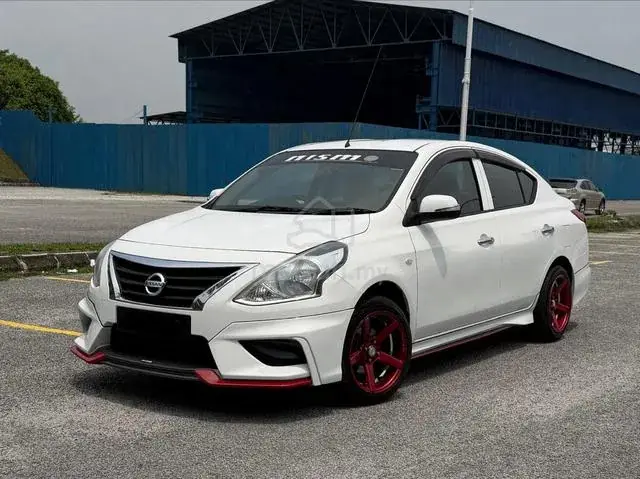 Nissan Almera