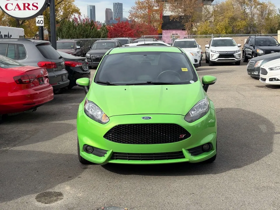Ford Fiesta 2015 photo 2