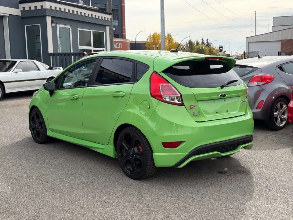 Ford Fiesta 2015 photo 4