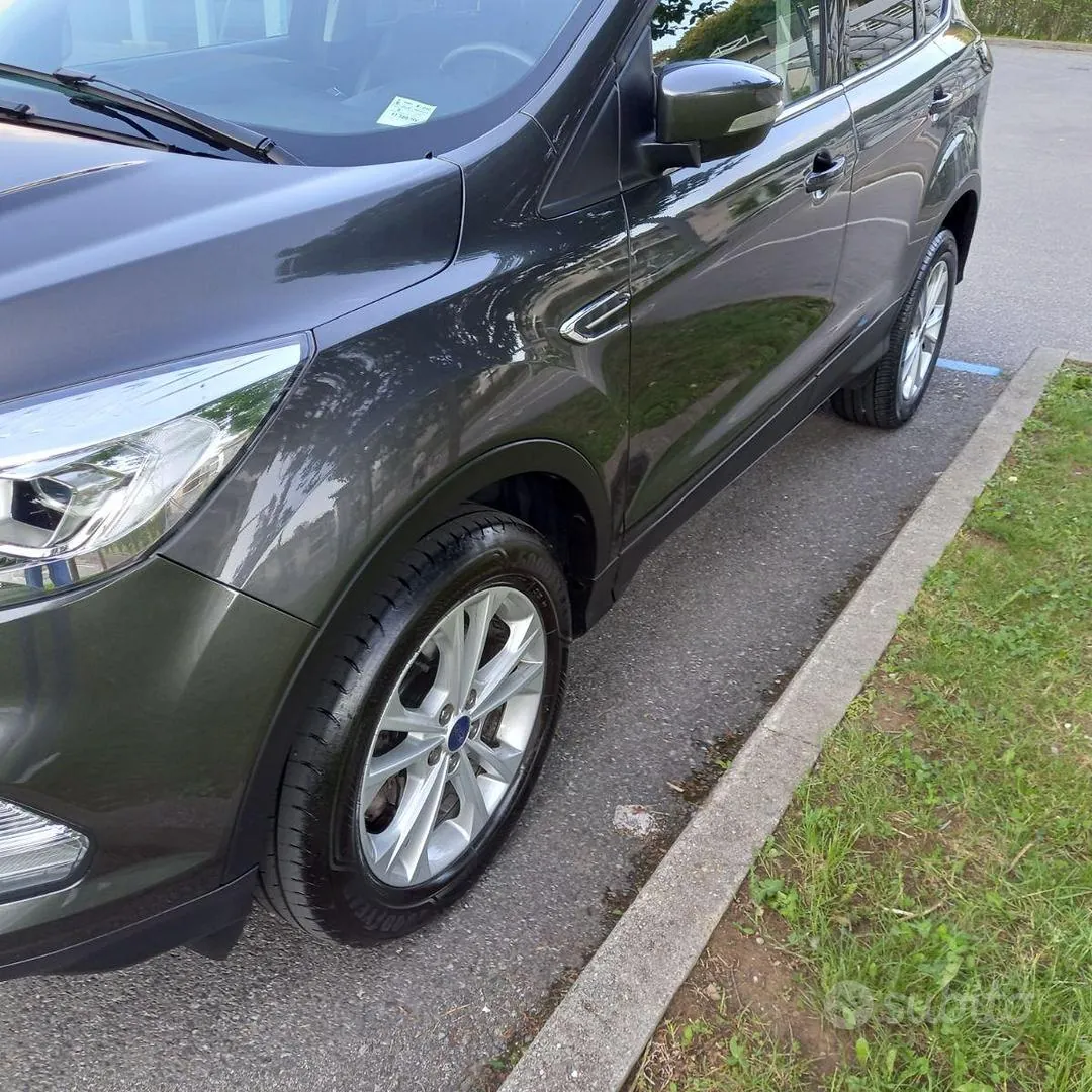 Ford Kuga 2017 photo 2