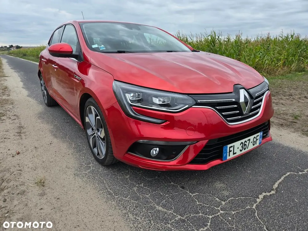 Renault Megane 2019 photo 2