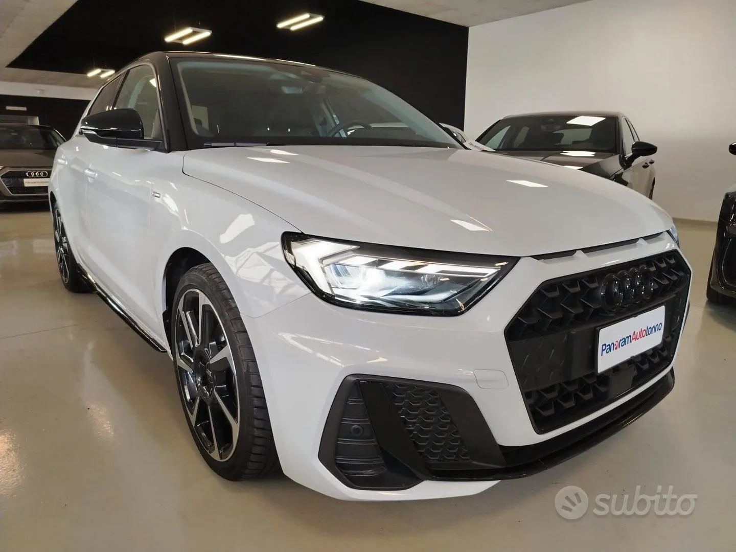 Audi A1 2025 photo 2