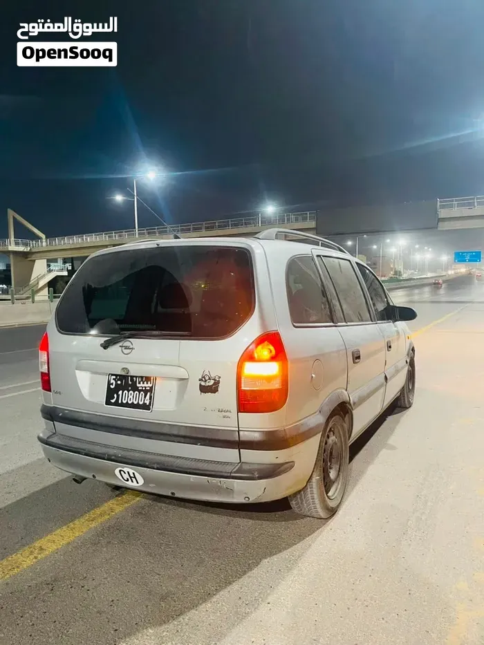 Opel Zafira 2002 photo 2