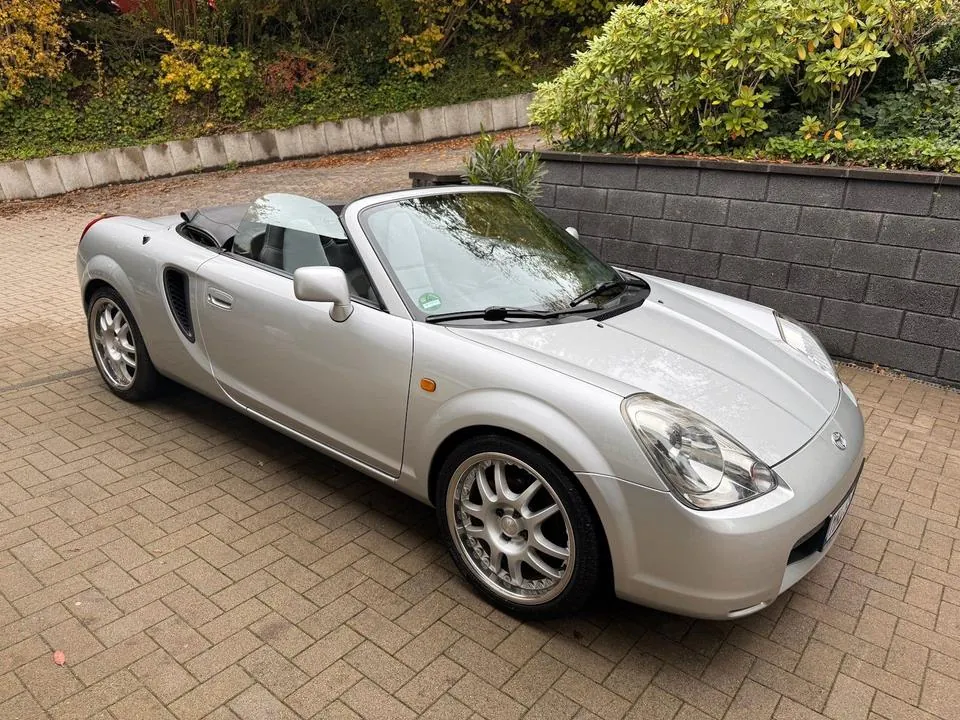 Toyota Mr2