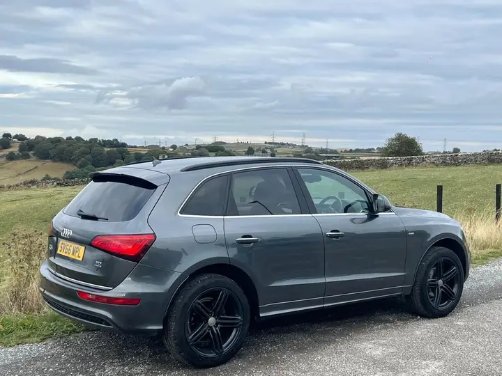 Audi Q5 2016 photo 4