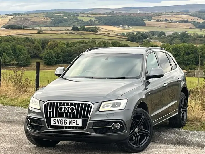 Audi Q5 2016 photo 2