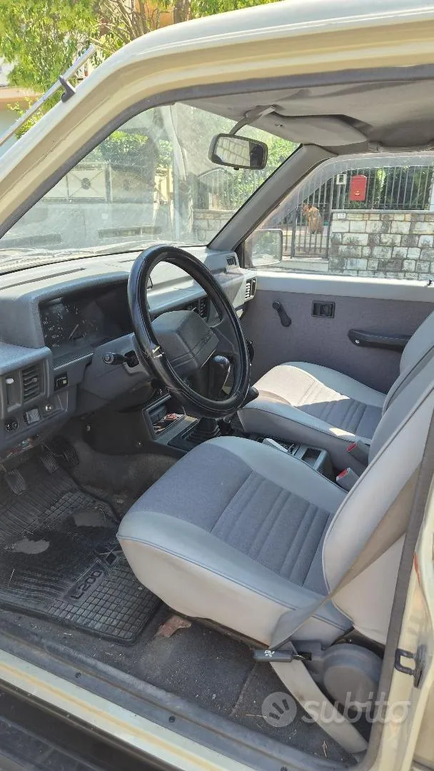 Mitsubishi L200 2002 photo 2