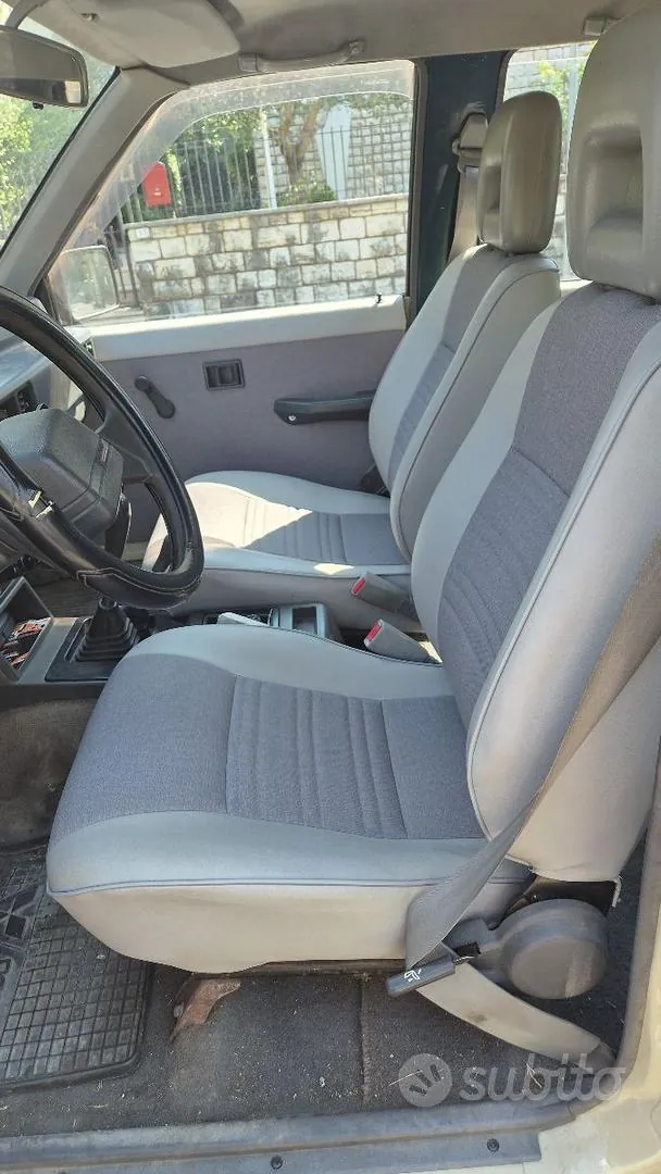Mitsubishi L200 2002 photo 4