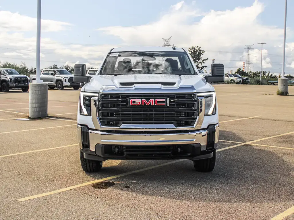 GMC Sierra 3500Hd 2026 photo 3