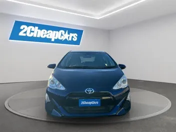 Toyota Aqua 2017 photo 3