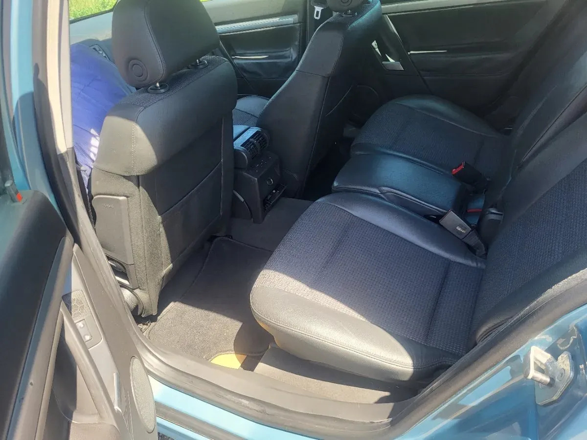 Opel Vectra 2006 photo 2
