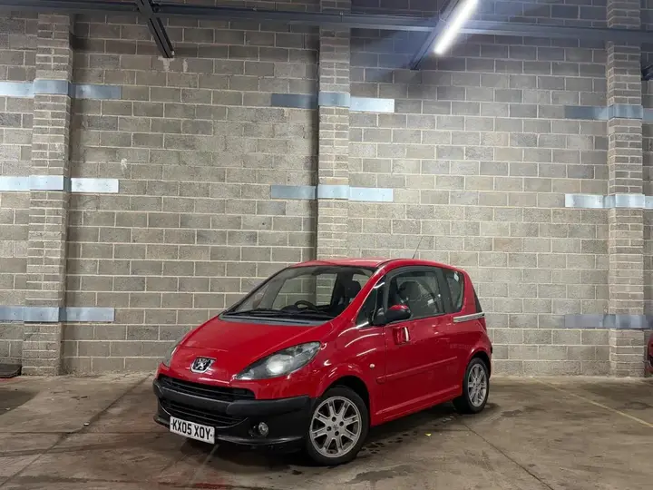 Peugeot 1007 2005 photo 2
