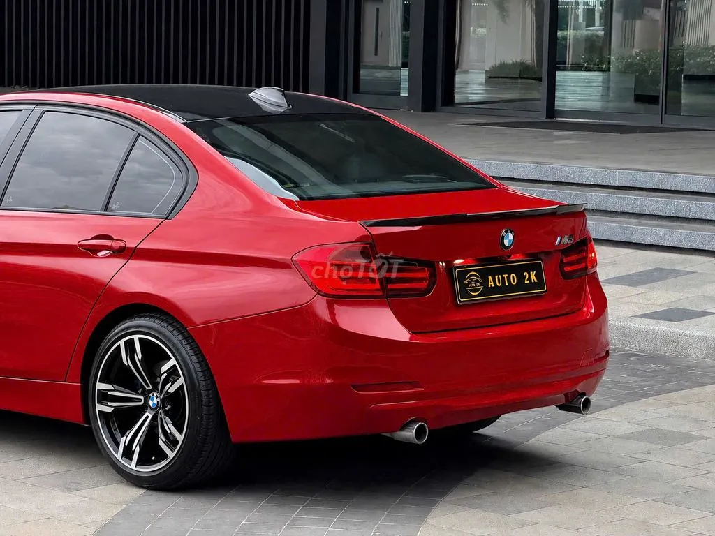 BMW 3 Series 2012 photo 4