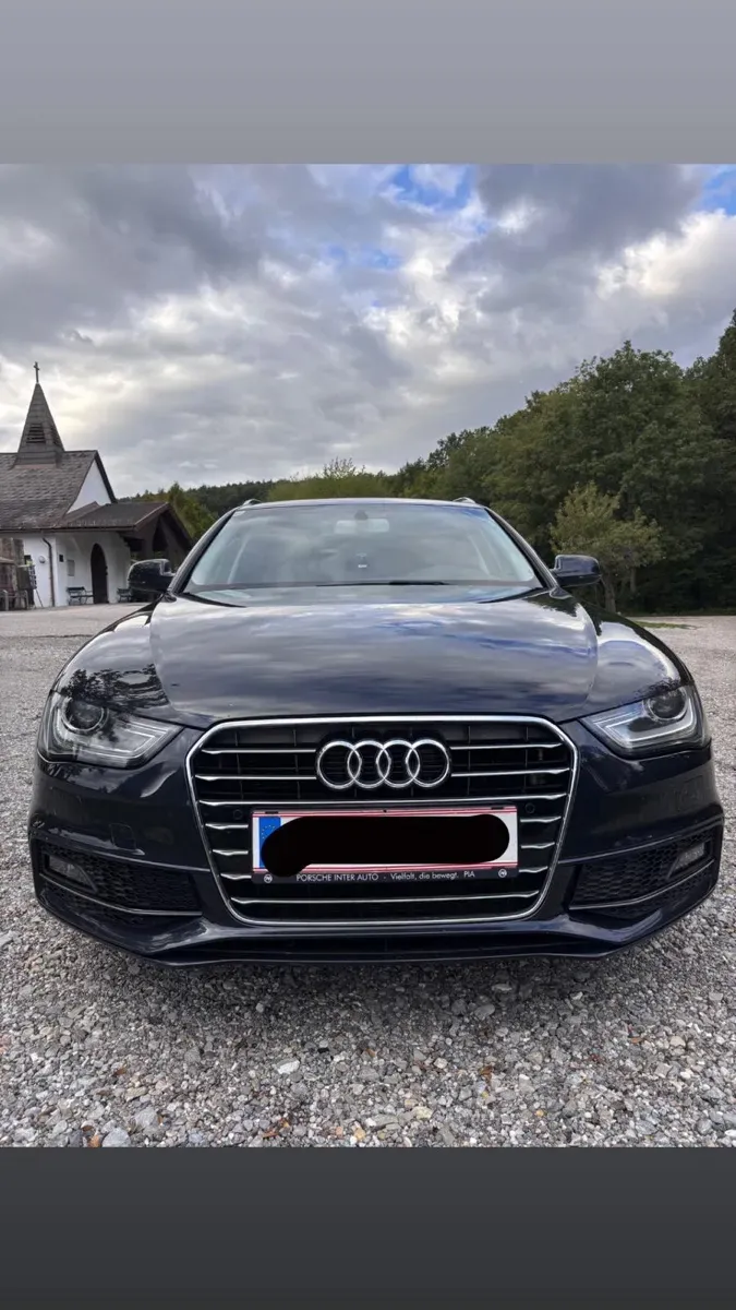 Audi A4 2015 photo 3