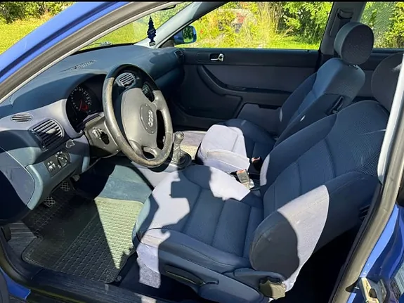 Audi A3 2000 photo 2