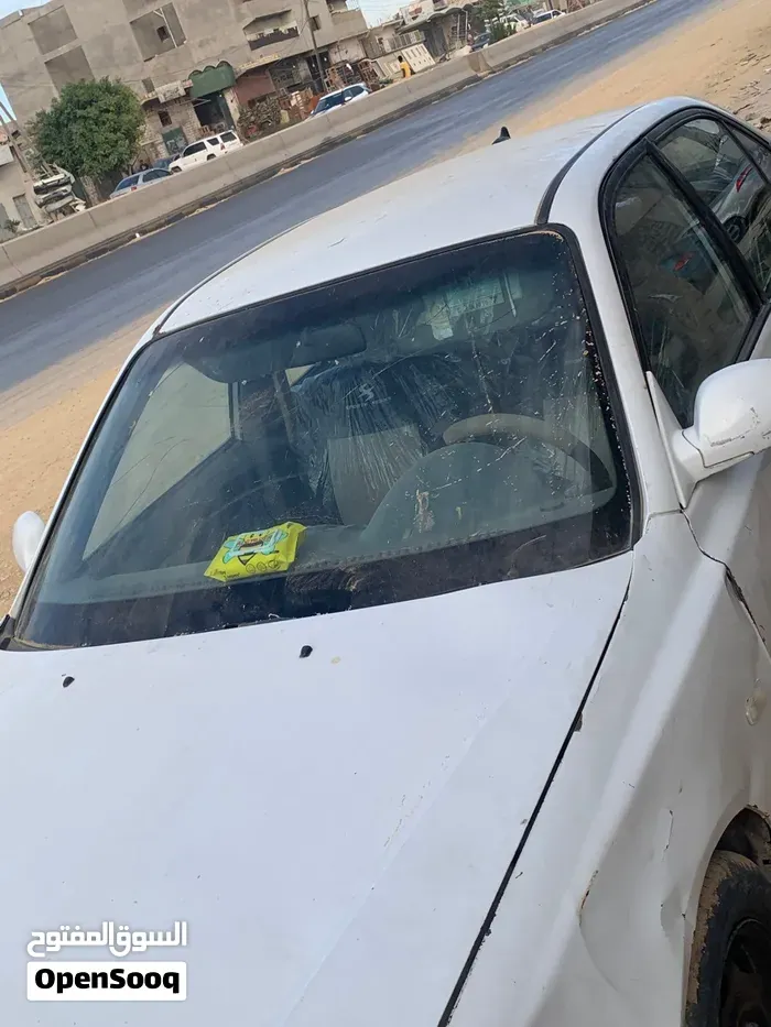 Hyundai Verna 2003 photo 2