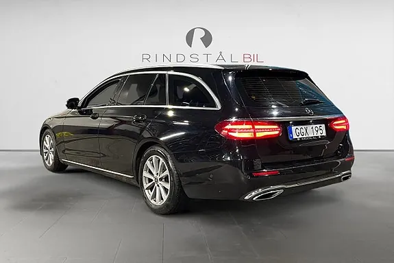 Mercedes-Benz E220 2018 photo 4