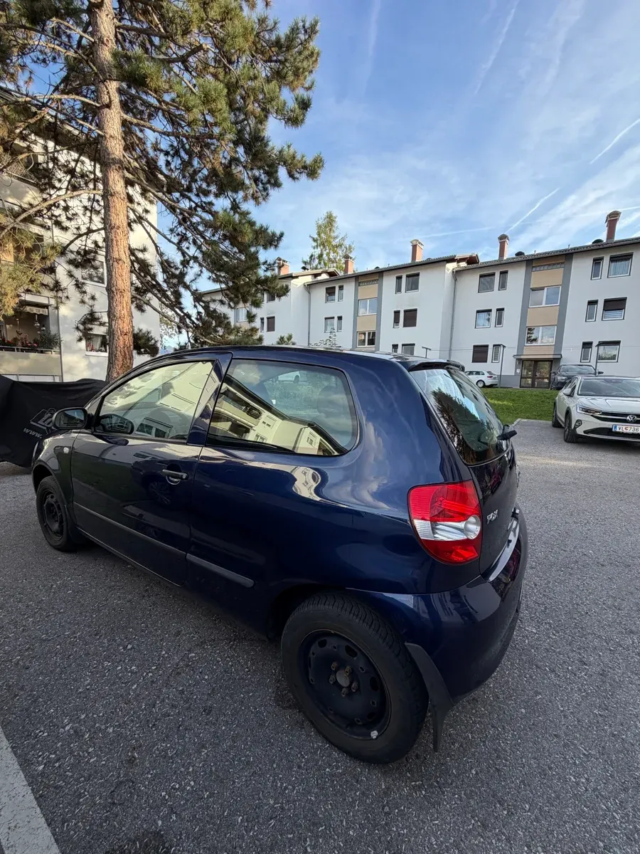 Volkswagen Fox 2006 photo 3