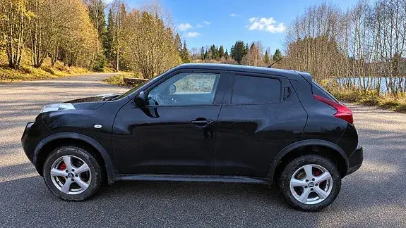Nissan Juke 2013 photo 2