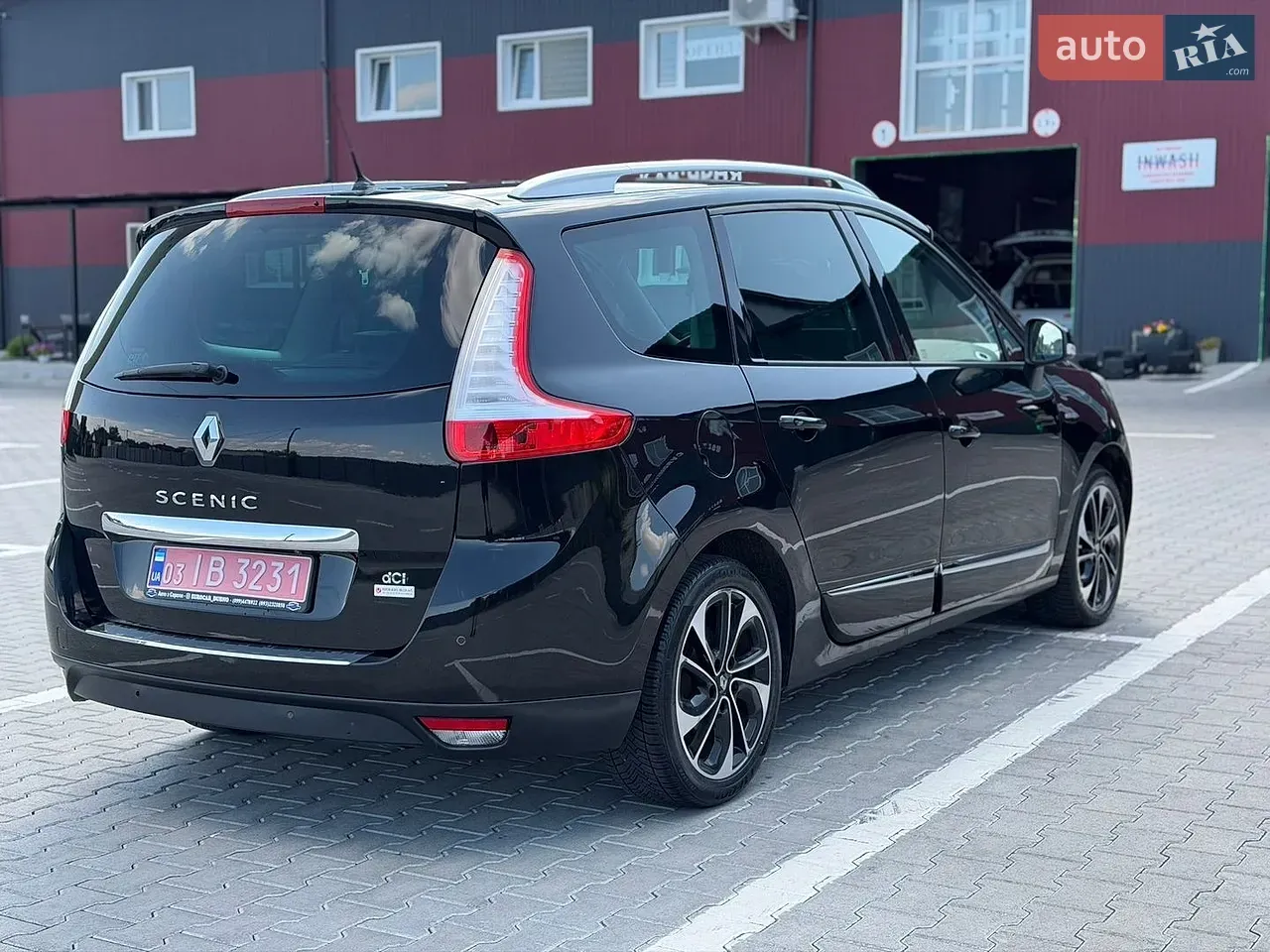 Renault Grand Scenic 2015 photo 5