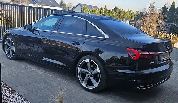 Audi A6 2019 photo 2
