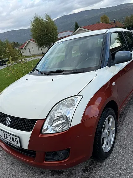 Suzuki Swift 2010 photo 5