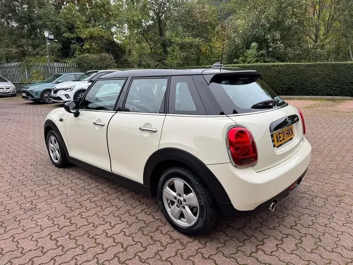 Mini Cooper 2021 photo 3