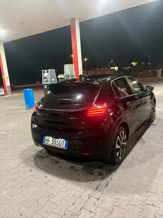 Peugeot 208 2026 photo 4