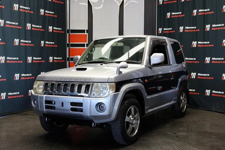 Mitsubishi Pajero Mini