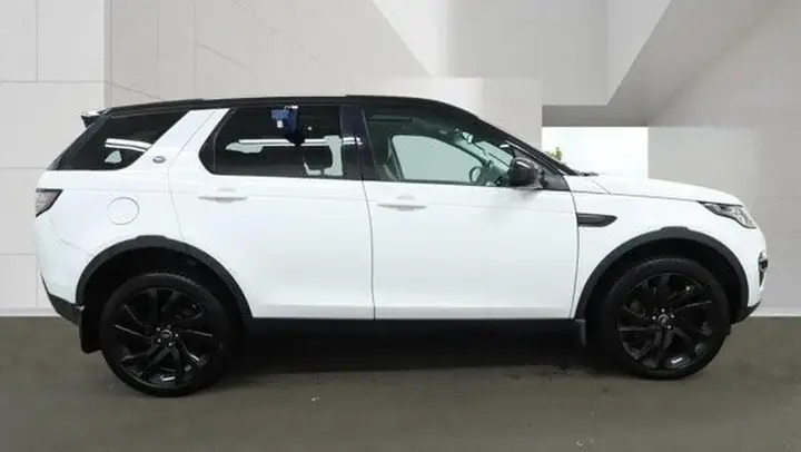 Land Rover Discovery Sport 2018 photo 5