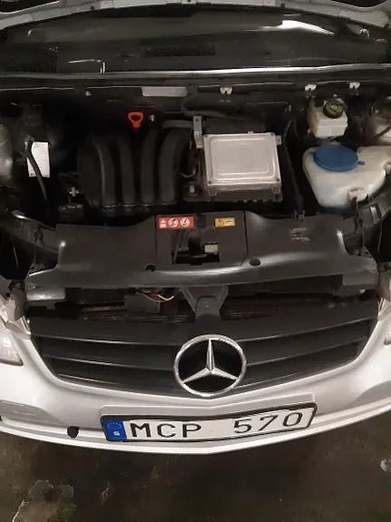 Mercedes-Benz A160 2012 photo 4