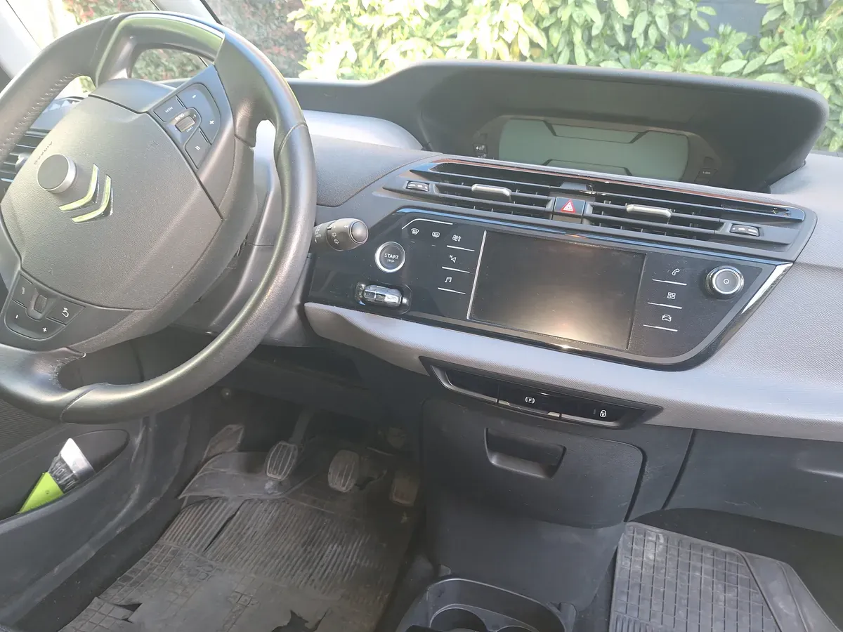 Citroen Spacetourer 2021 photo 2