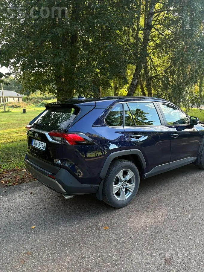 Toyota Rav 4 2023 photo 3
