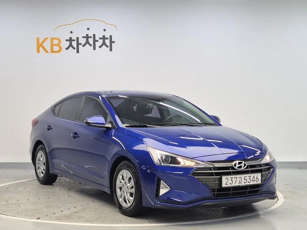 Hyundai Avante 2019 photo 4