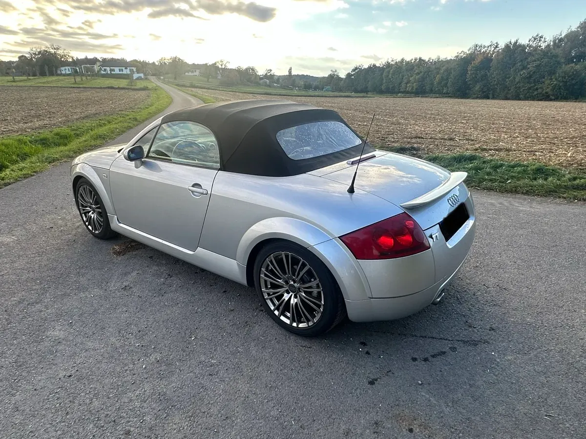 Audi Tt 2000 photo 3