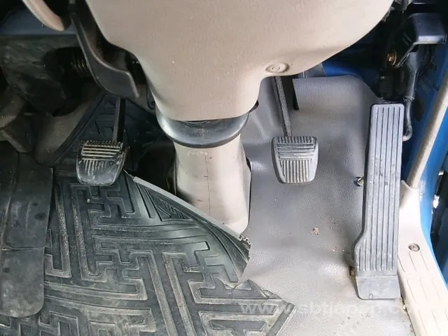 Toyota Toyoace 2003 photo 4