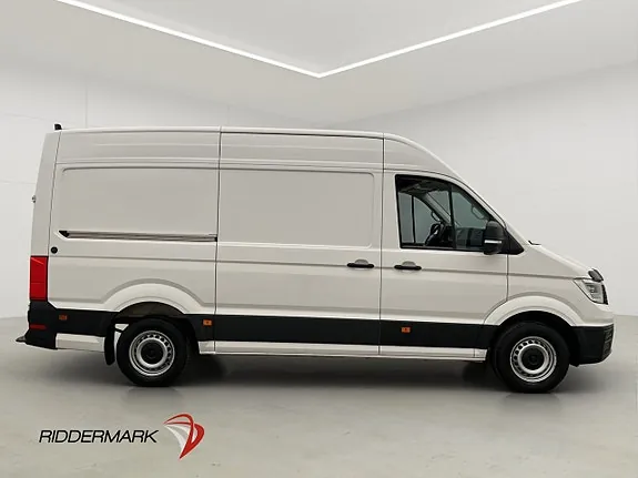 Volkswagen Crafter 2019 photo 2