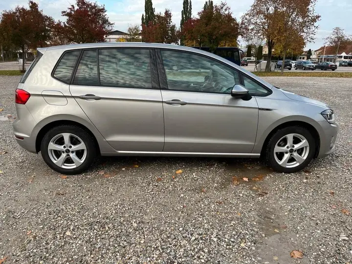 Volkswagen Golf Sportsvan