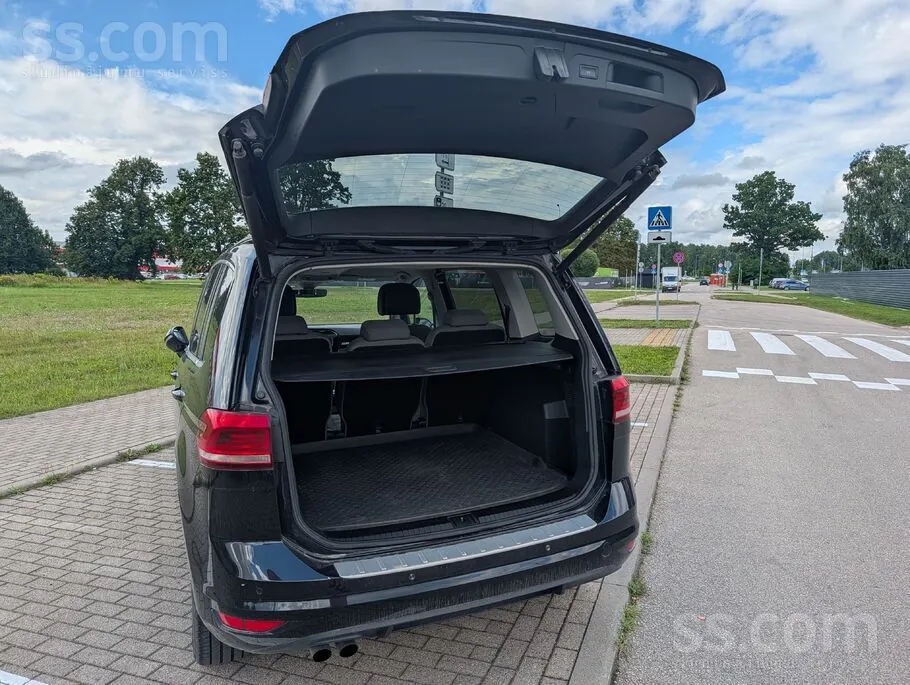 Volkswagen Touran 2016 photo 3