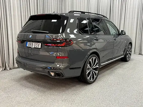 BMW X7 2025 photo 5