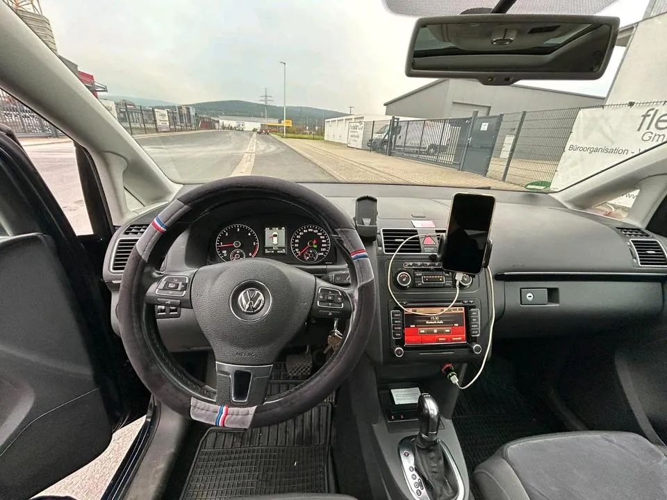 Volkswagen Van